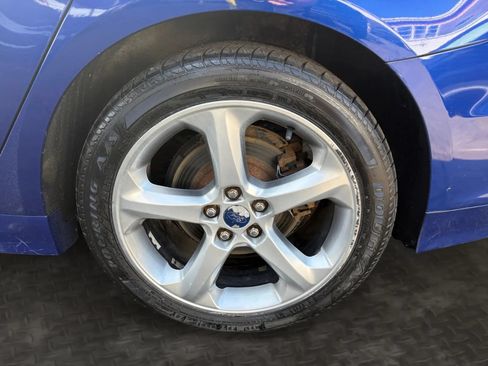Used 2016 Ford Fusion SE AWD/4WD image 38
