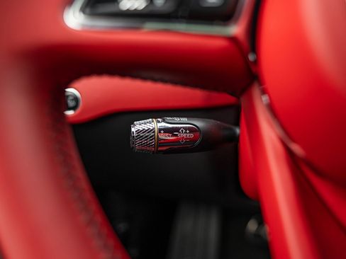 Used 2022 Bentley Continental GT image 25