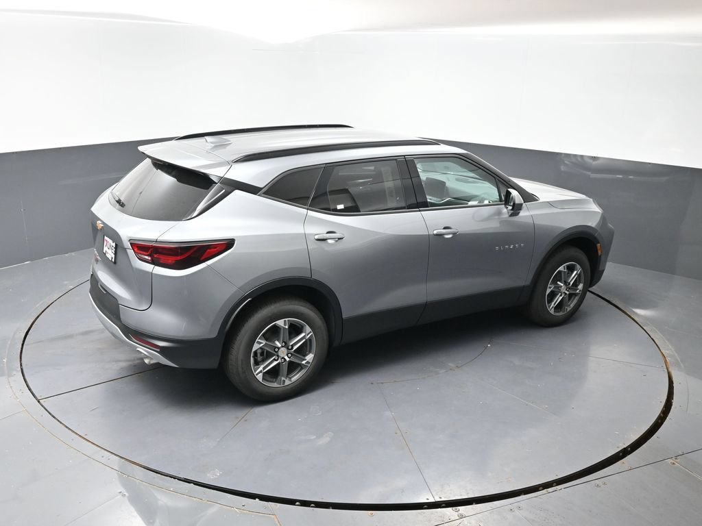 New 2026 Chevrolet Blazer LT w/ Convenience Package AWD/4WD image 29
