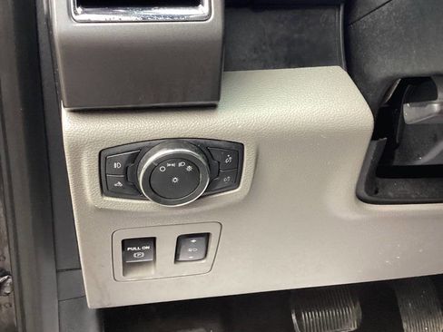 Used 2015 Ford F150 XLT w/ Equipment Group 301A Mid image 17