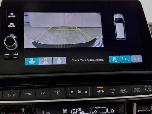 Used 2026 Honda Odyssey Elite image 17