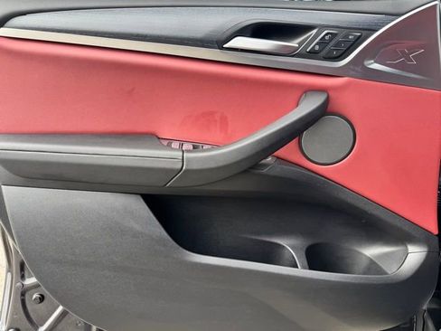 Certified 2025 BMW X4 xDrive30i w/ Premium Package image 14