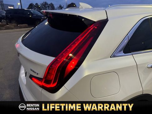 Used 2022 Cadillac XT4 Premium Luxury w/ Enhanced Visibility Package image 39