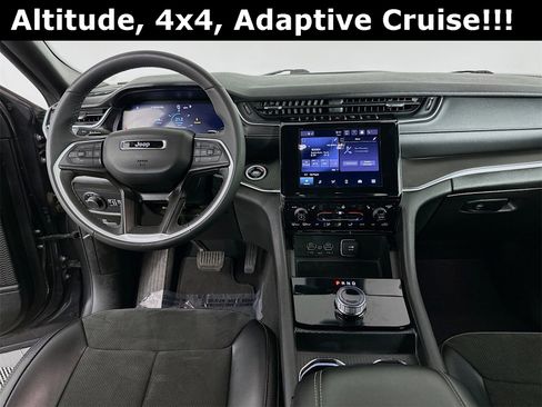 Used 2024 Jeep Grand Cherokee Altitude image 22