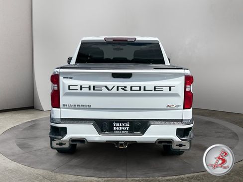 Used 2021 Chevrolet Silverado 1500 RST w/ Z71 Off-Road Package AWD/4WD image 6