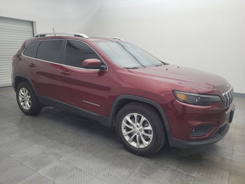 Used 2019 Jeep Cherokee Latitude w/ Popular Appearance Group image 11