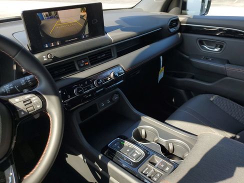 New 2026 Honda Pilot Sport image 19