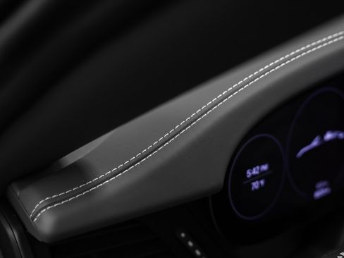 Used 2022 Porsche 911 Targa 4 GTS image 43