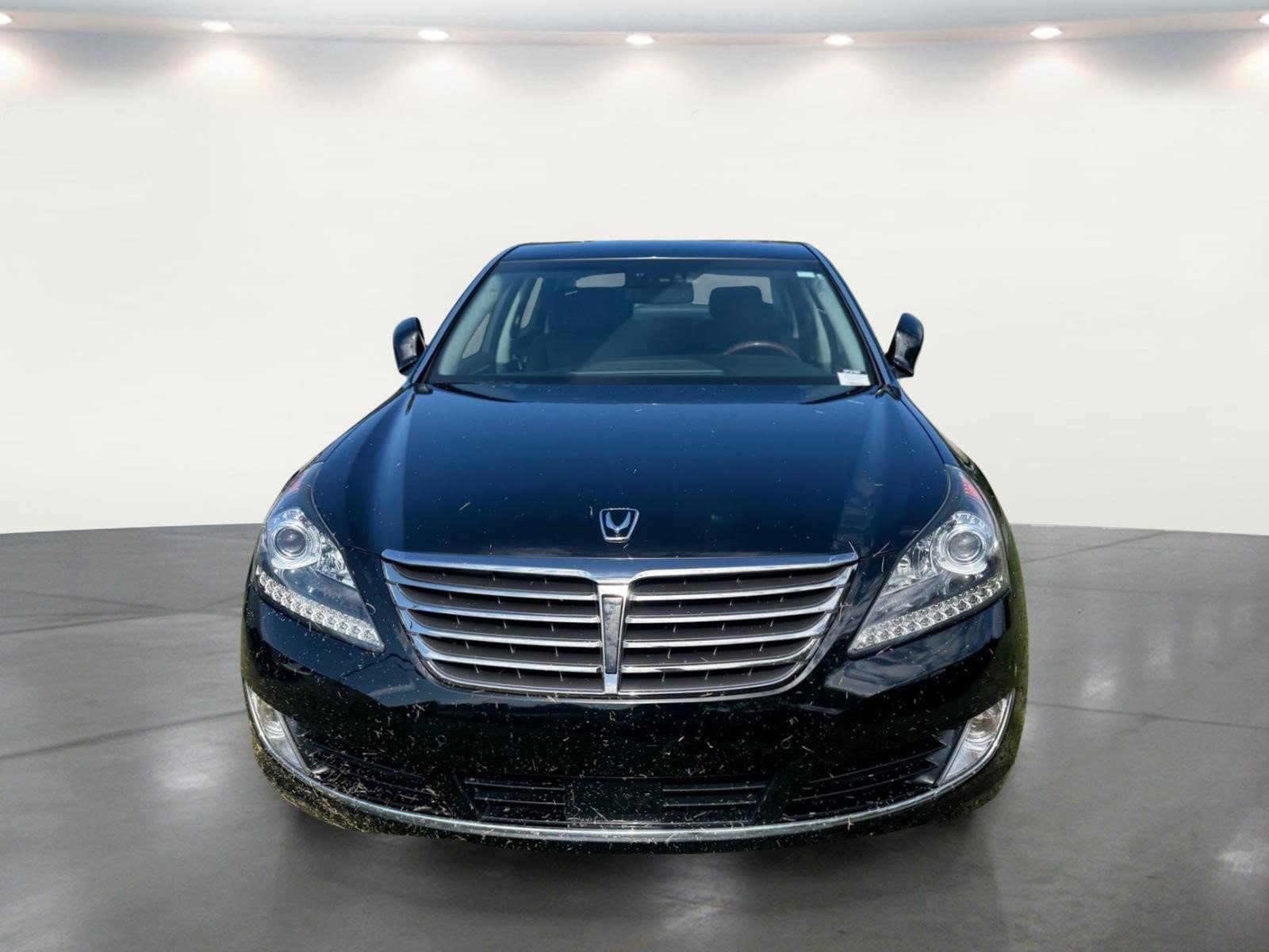 Used 2015 Hyundai Equus Signature RWD image 6