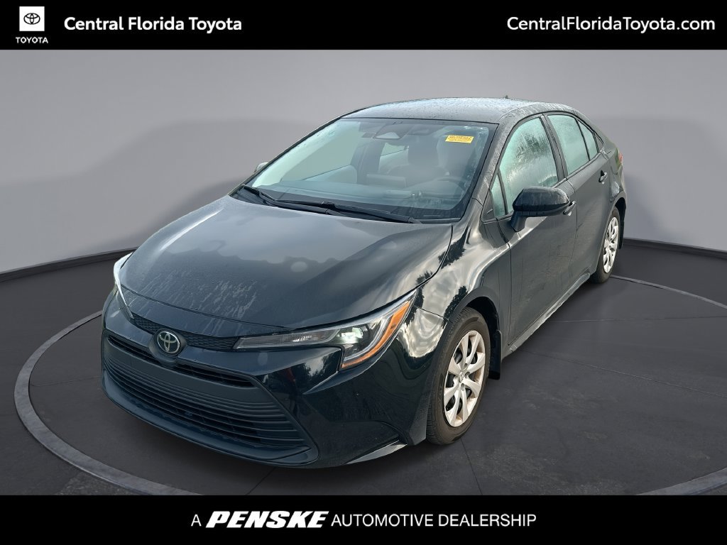 Used 2026 Toyota Corolla LE FWD image 1