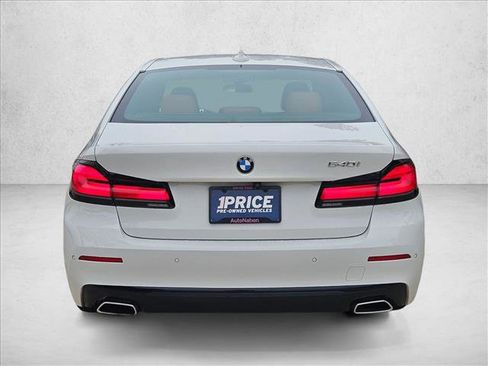 Used 2021 BMW 540i w/ Convenience Package image 6