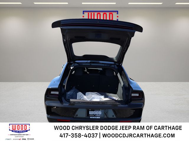 New 2026 Dodge Charger Scat Pack w/ Blacktop Package AWD/4WD image 9