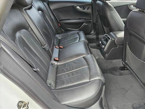 Used 2017 Audi A7 3.0T Premium Plus w/ S Line Sport Package image 19