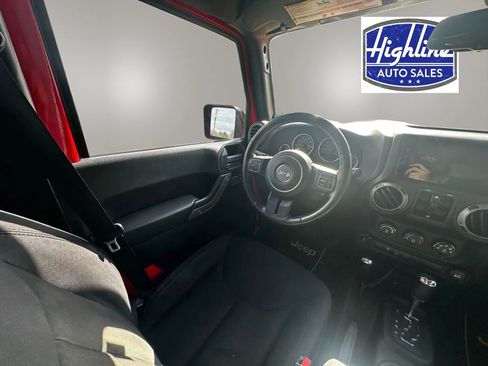 Used 2013 Jeep Wrangler Unlimited Sport AWD/4WD image 27