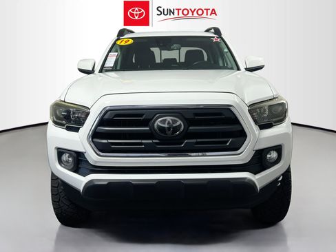 Used 2019 Toyota Tacoma SR5 RWD image 10