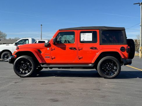 Used 2023 Jeep Wrangler Unlimited Sahara w/ Cold Weather Group image 4