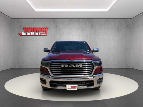 Used 2025 RAM 1500 Laramie AWD/4WD image 2