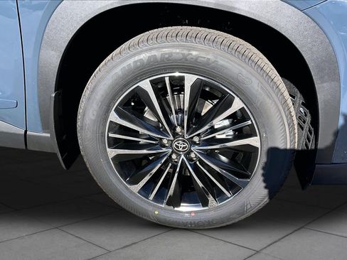 New 2026 Toyota Grand Highlander AWD Hybrid image 12