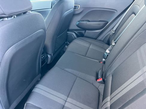 New 2025 Hyundai Venue SEL image 4