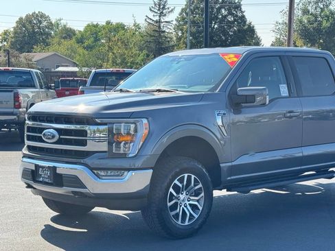Used 2022 Ford F150 Lariat image 9