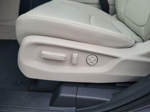 Certified 2026 Honda Odyssey EX-L image 12