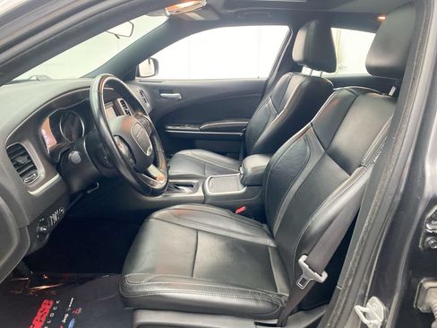 Used 2022 Dodge Charger SXT w/ Leather Interior Group RWD image 14