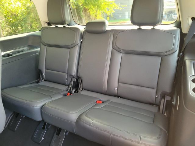 Used 2026 Ford Expedition Active RWD image 21