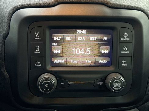 Used 2018 Jeep Renegade Sport w/ Power & Air Group AWD/4WD image 18