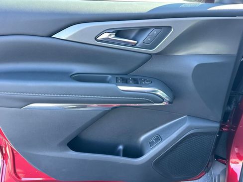 New 2026 Chevrolet Traverse LT w/ Driver Confidence Package image 12