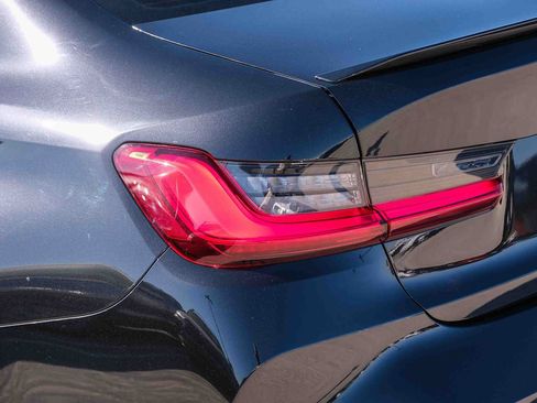 Used 2021 BMW M3 RWD image 7