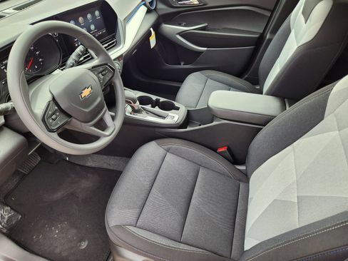 New 2026 Chevrolet Trax LS FWD image 13