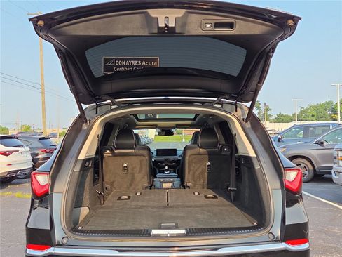 Used 2023 Acura MDX SH-AWD w/ Advance Package image 30