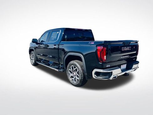 New 2026 GMC Sierra 1500 SLT w/ SLT Premium Package image 4