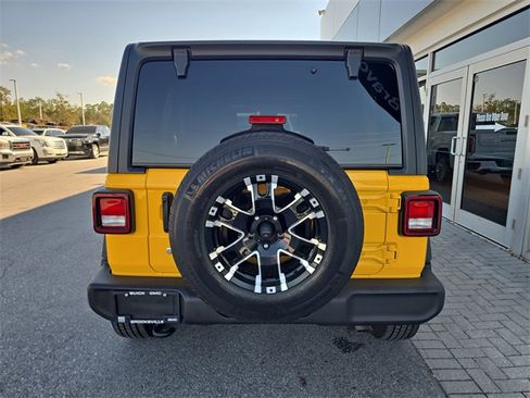 Used 2020 Jeep Wrangler Unlimited Sport S image 7