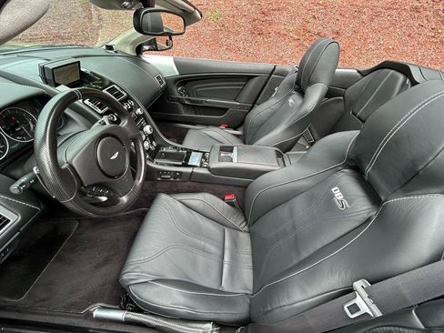 Used 2011 Aston Martin DBS Volante RWD image 15