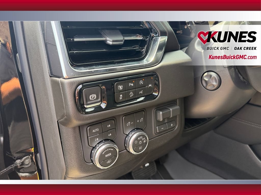 New 2026 GMC Yukon Denali w/ Denali Reserve Package AWD/4WD image 19