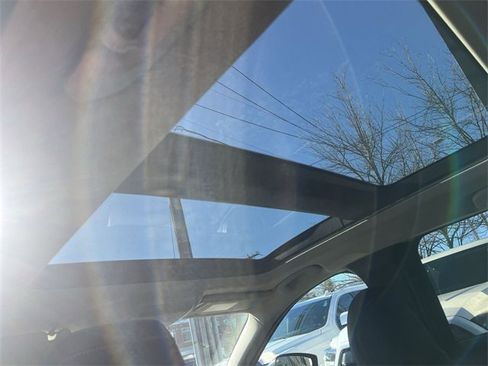 Certified 2023 MAZDA CX-50 2.5 S w/ Cargo Package image 21