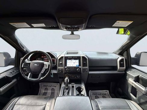 Used 2017 Ford F150 Raptor w/ Equipment Group 801A Mid image 9