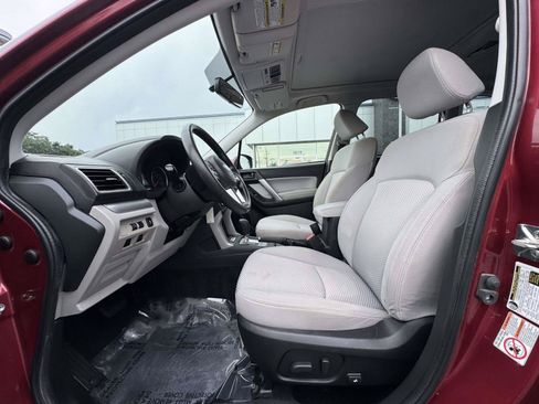 Used 2018 Subaru Forester 2.5i Premium w/ All-Weather Package AWD/4WD image 14
