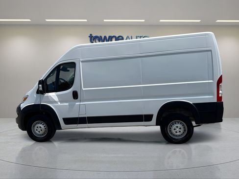 Used 2024 RAM ProMaster 1500 w/ Convenience Group FWD image 4