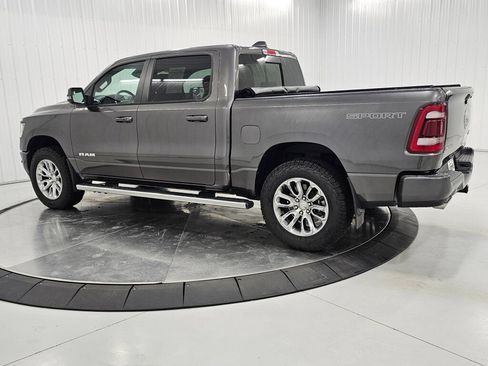 Used 2023 RAM 1500 Laramie AWD/4WD image 3