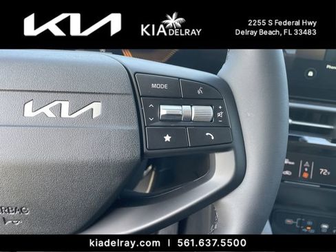 New 2026 Kia Sportage EX image 28