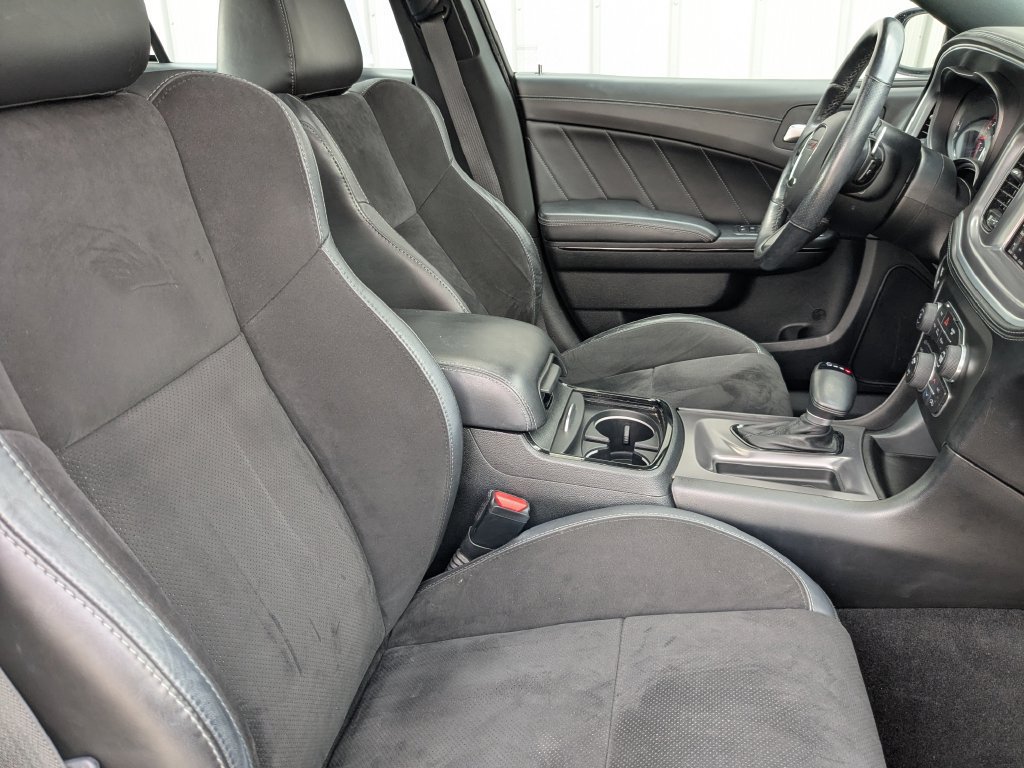 Used 2020 Dodge Charger R/T w/ Plus Group RWD image 35
