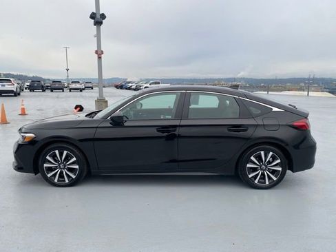 Certified 2023 Honda Civic EX-L image 9