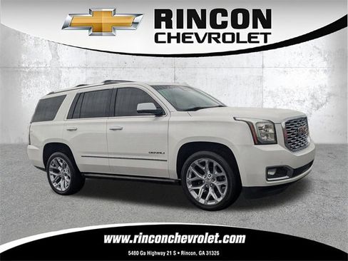 Used 2019 GMC Yukon Denali w/ Denali Ultimate Package image 1