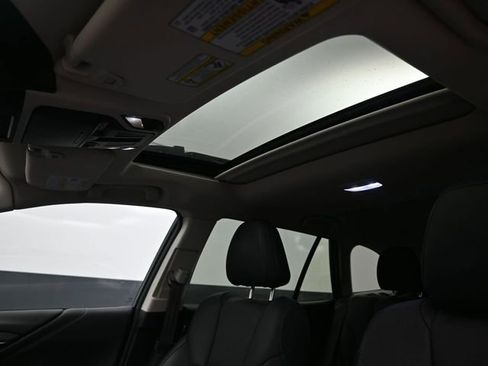Used 2023 Subaru Outback Limited XT AWD/4WD image 28