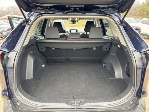 Used 2025 Toyota RAV4 XLE image 31
