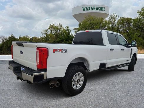 Used 2023 Ford F250 XLT w/ FX4 Off-Road Package image 5