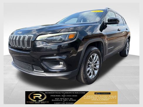 Used 2019 Jeep Cherokee Latitude Plus w/ Cold Weather Group AWD/4WD image 1