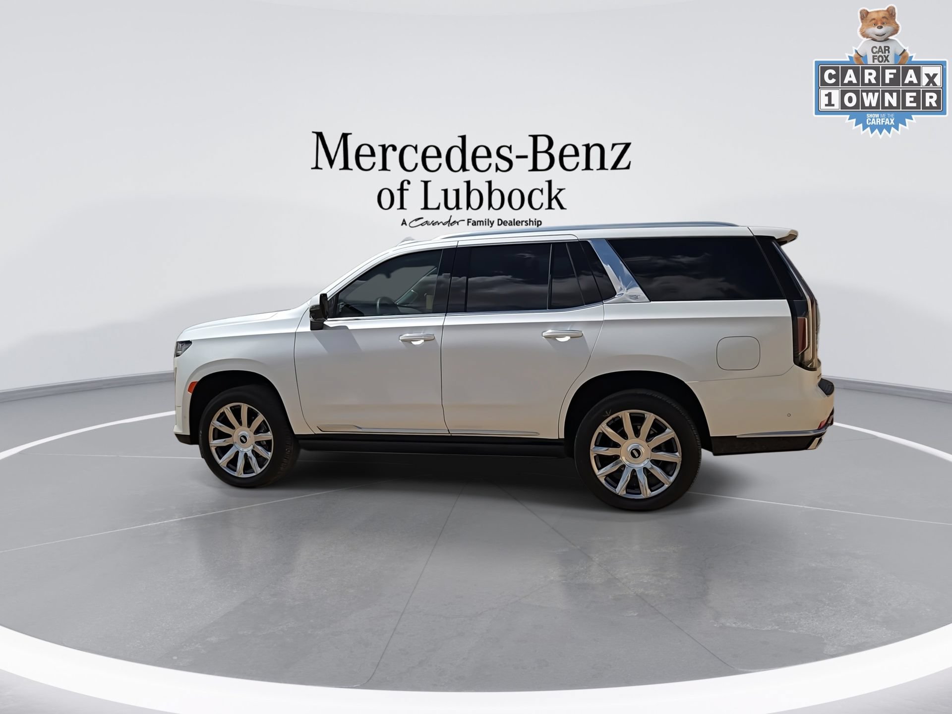 Used 2024 Cadillac Escalade Premium Luxury Platinum w/ Heavy-Duty Trailer Package AWD/4WD image 6